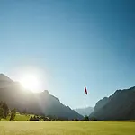 Traube Braz Alpen Golf Bludenz