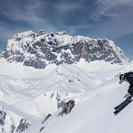 Traube Braz Alpen Golf Блуденц